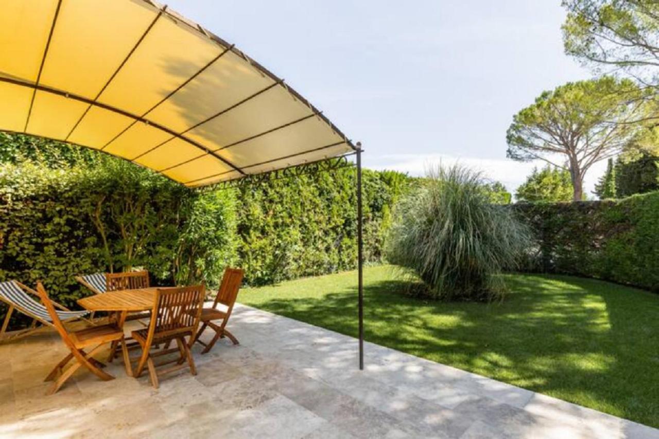 Ferienwohnung La Bastide De L Etang LʼIsle-sur-la-Sorgue Exterior foto