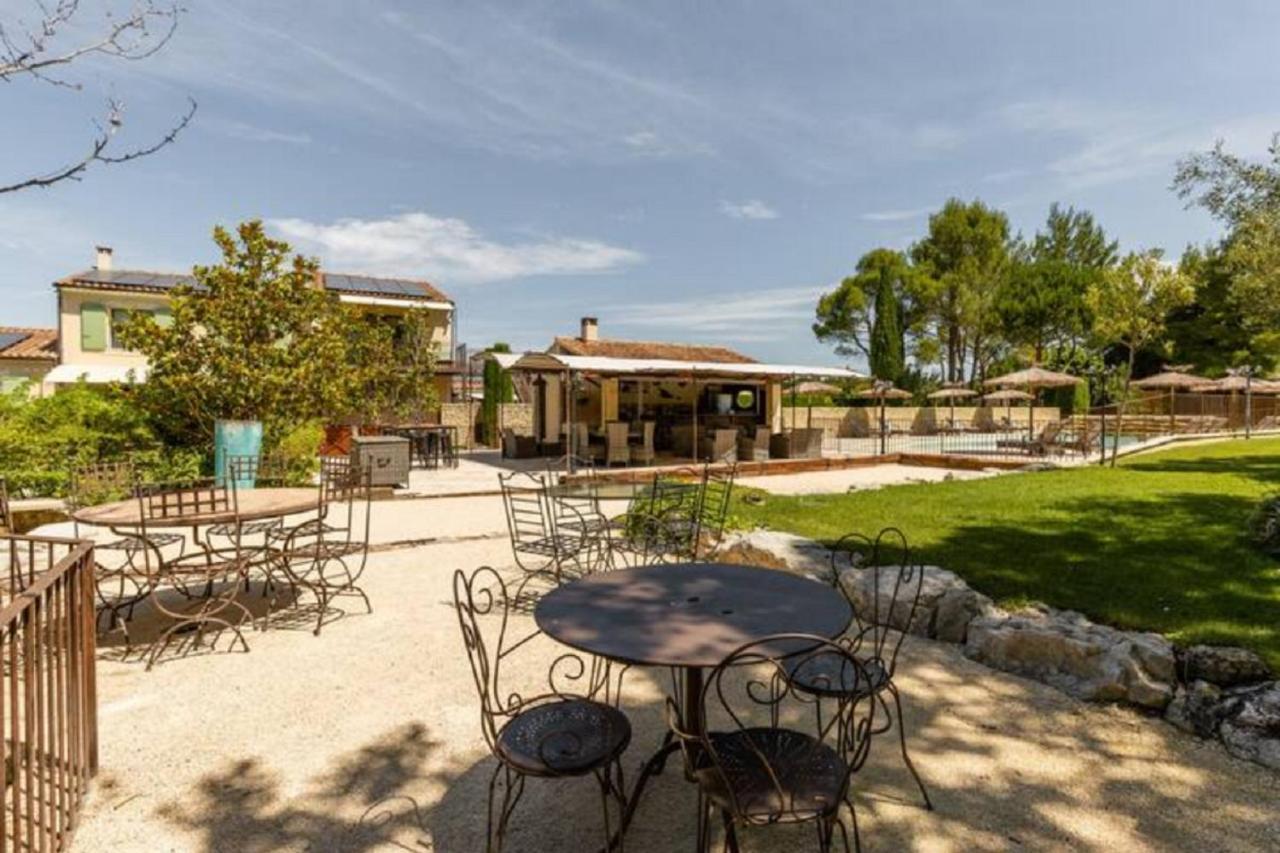 Ferienwohnung La Bastide De L Etang LʼIsle-sur-la-Sorgue Exterior foto