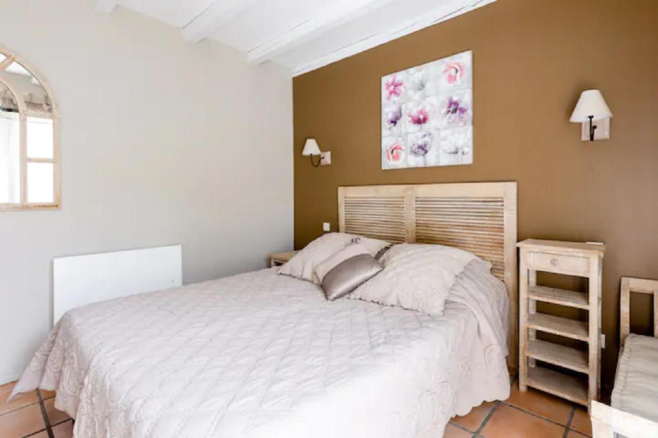 Ferienwohnung La Bastide De L Etang LʼIsle-sur-la-Sorgue Exterior foto